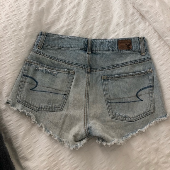 High waisted shorts - Picture 2 of 3